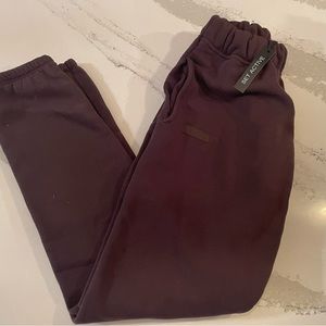 NWT SET ACTIVE SWEATPANTS size small